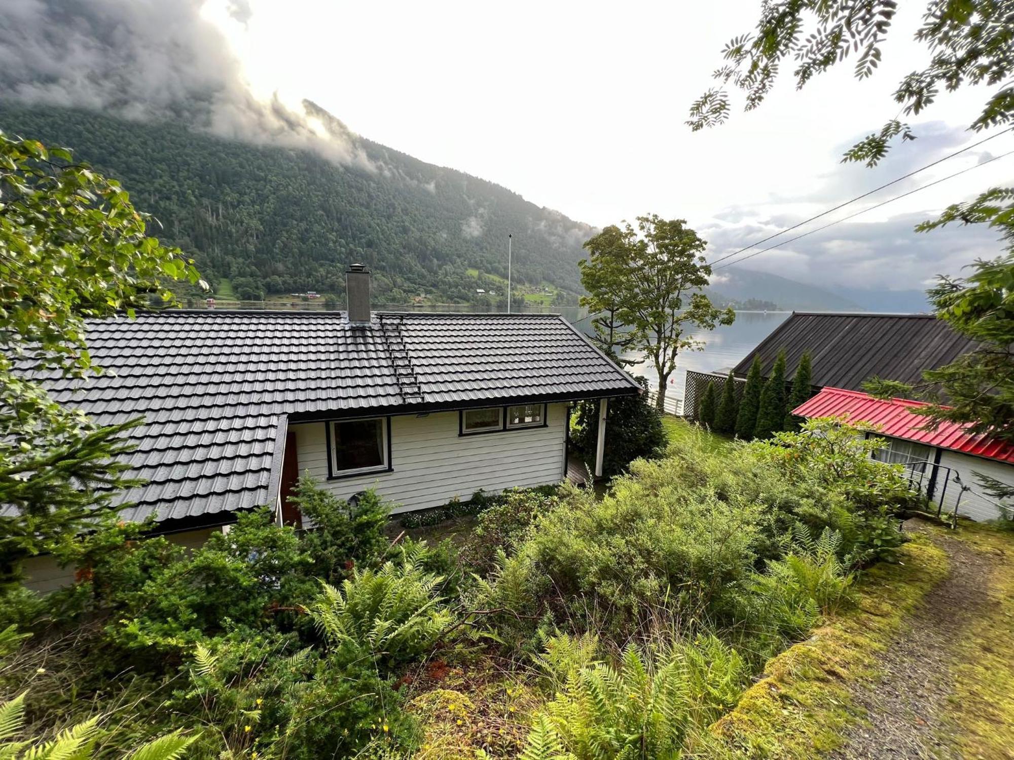 Der Fjordtraum In Balestrand Direkt Am Wasser Extérieur photo